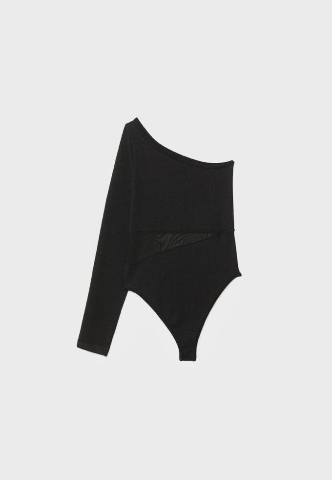 Asymetrické body s průsvitnými detaily