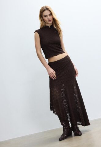 Asymetrická krajková midi sukně