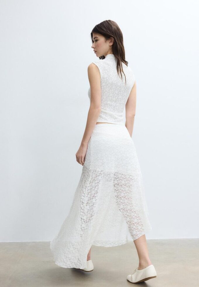 Asymetrická krajková midi sukně Asymetrická krajková midi sukně