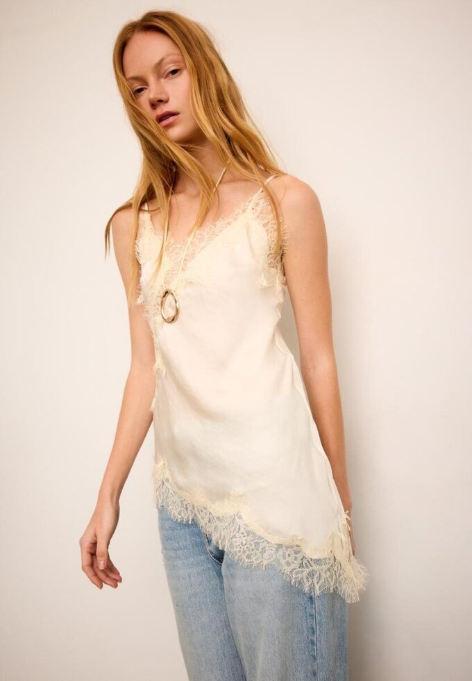 Asymetrické krajkové tílko Top