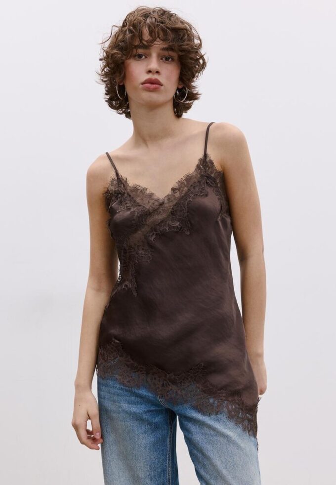 Asymetrické krajkové tílko Top