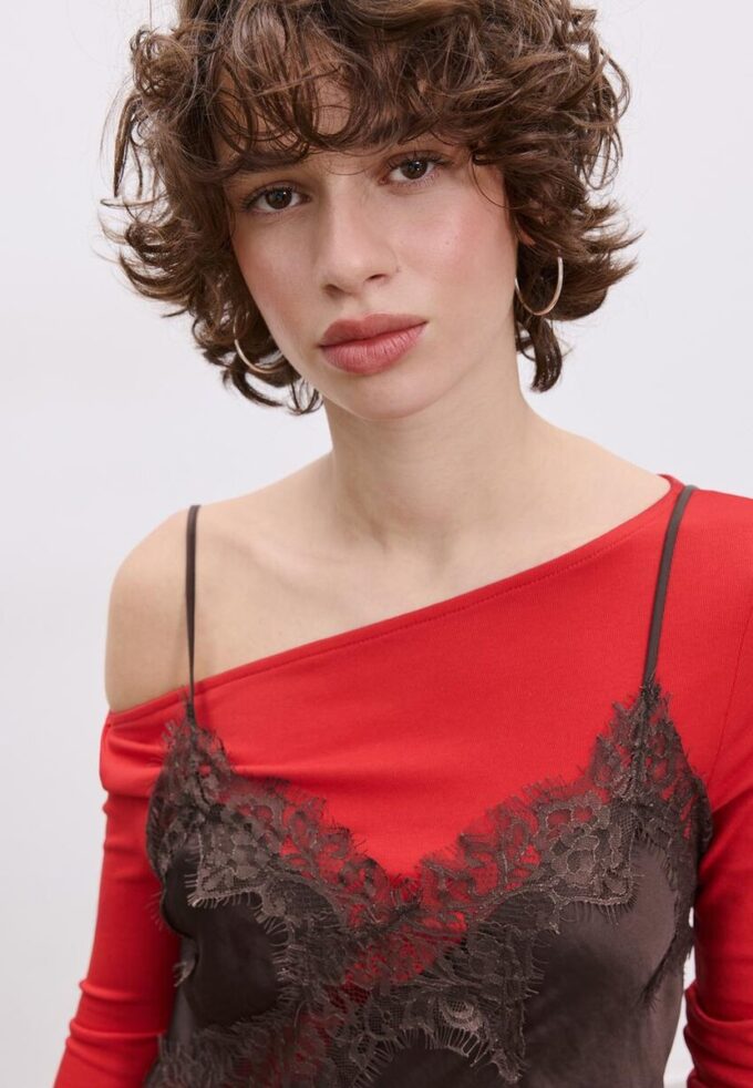 Asymetrické krajkové tílko Top