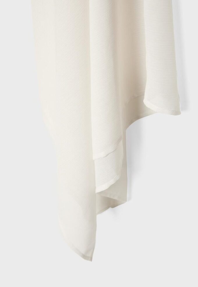 Asymetrický plášť