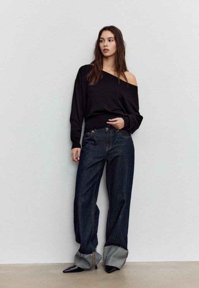 Asymetrický pletený svetr Asymetrický pletený svetr