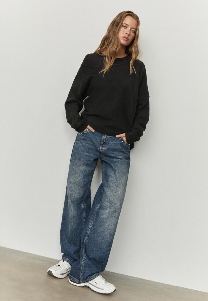 Asymetrický pletený svetr Asymetrický pletený svetr