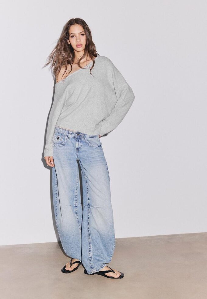 Asymetrický pletený svetr Asymetrický pletený svetr