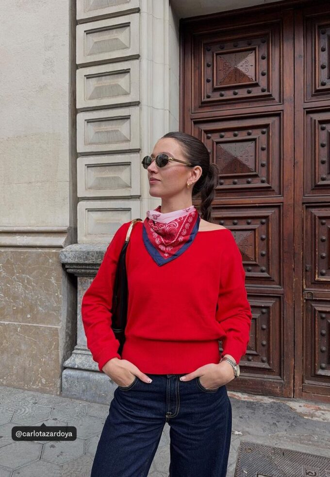 Asymetrický pletený svetr Asymetrický pletený svetr