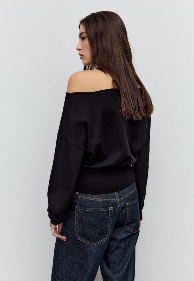 Asymetrický pletený svetr Asymetrický pletený svetr