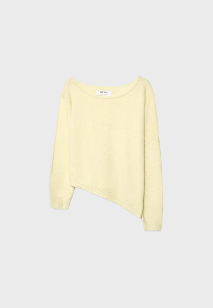 Asymetrický pletený svetr Asymetrický pletený svetr