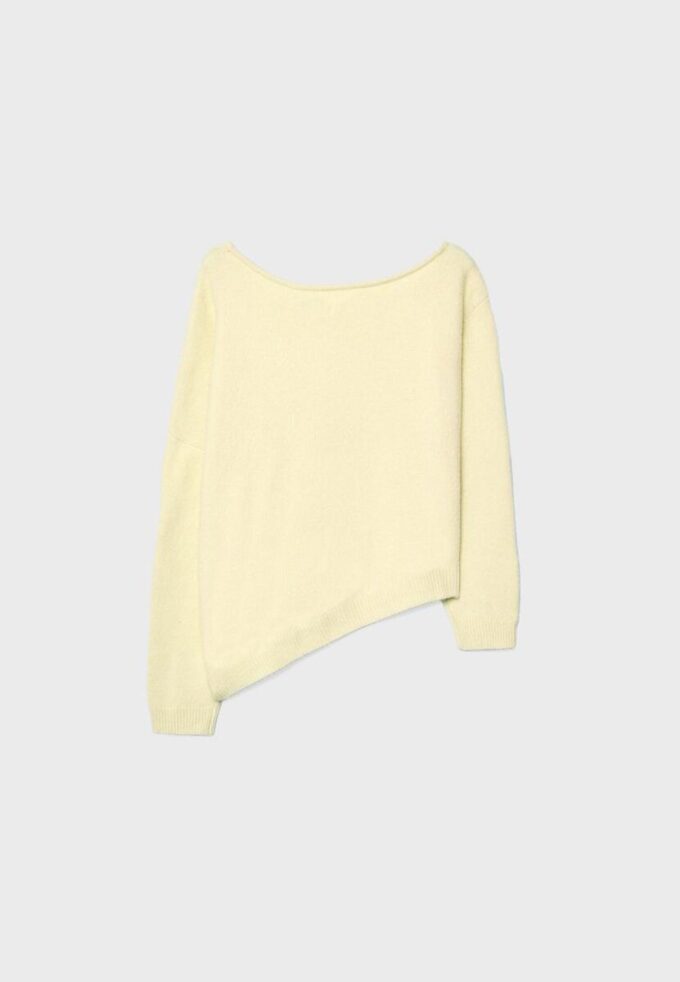 Asymetrický pletený svetr Asymetrický pletený svetr