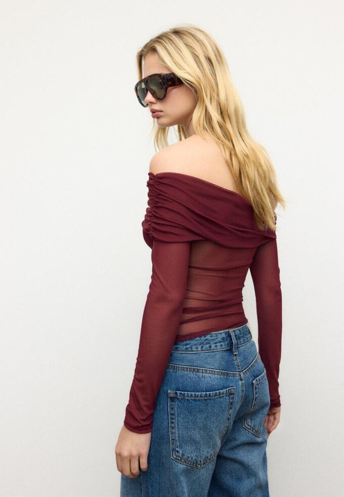 Asymetrické tylově tričko