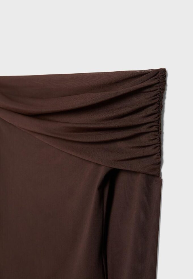 Asymetrické tylově tričko