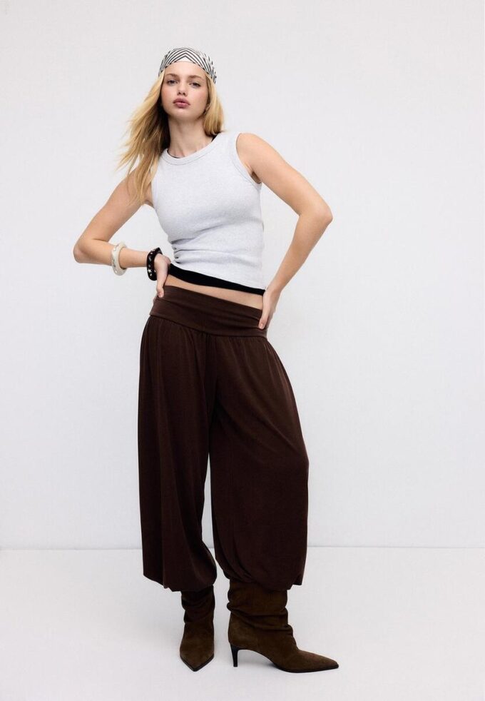 B04 Basic přiléhavé tílko