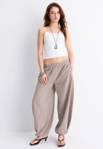 B07 Top s žebrovanými ramínky