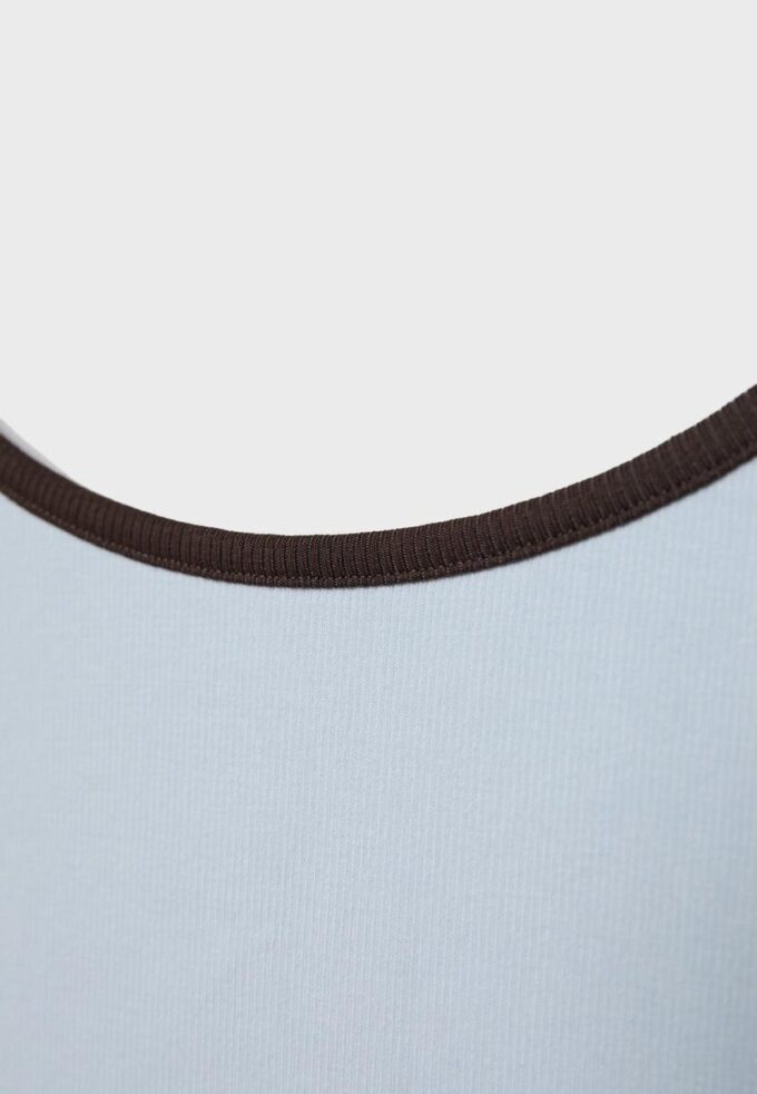 B07 Top s žebrovanými ramínky