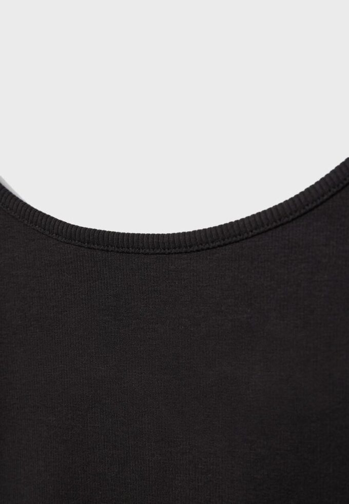 B07 Top s žebrovanými ramínky