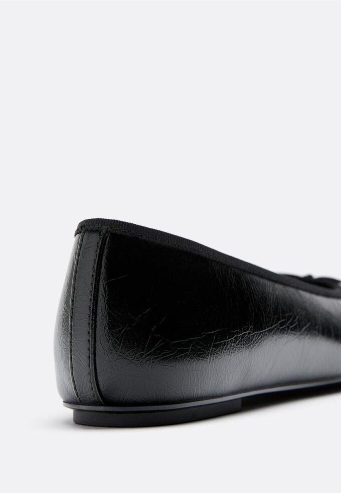 Balletky s mašlí a efektem kůže