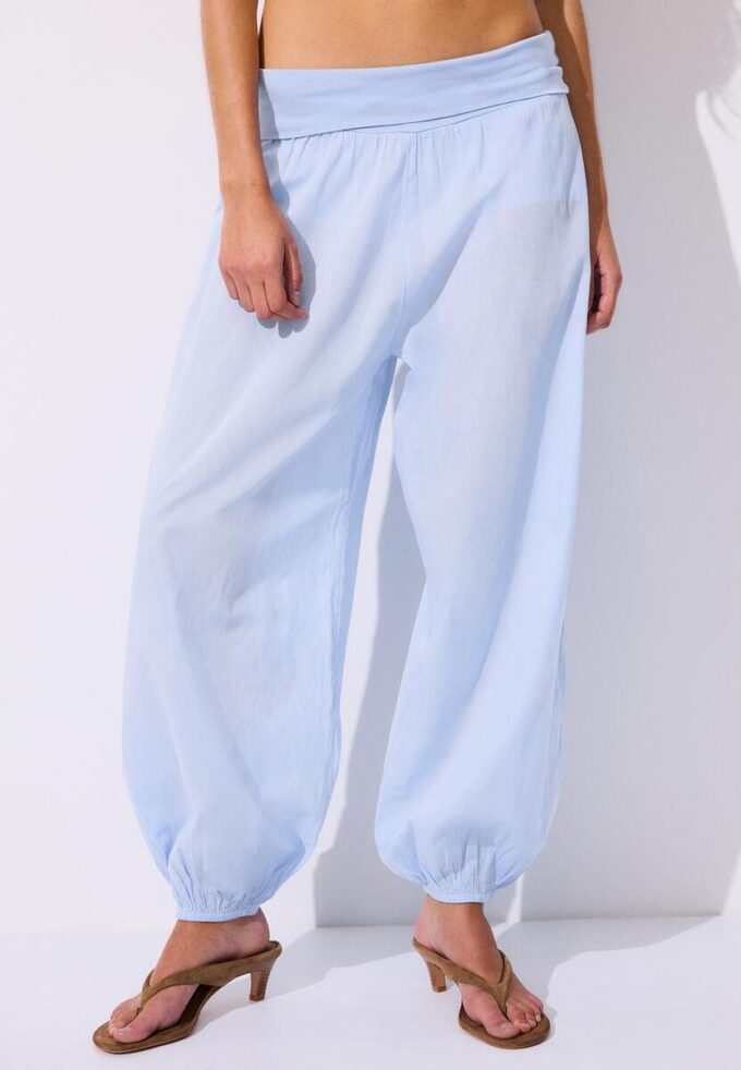 Balónové kalhoty s ohrnutým pasem Balónové kalhoty s ohrnutým pasem