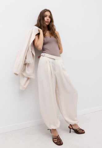 Balónové kalhoty s přezkou