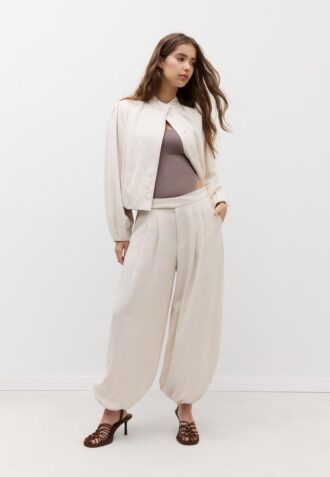 Balónové kalhoty s přezkou