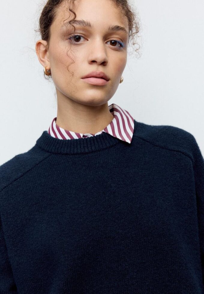 Basic měkký pletený svetr