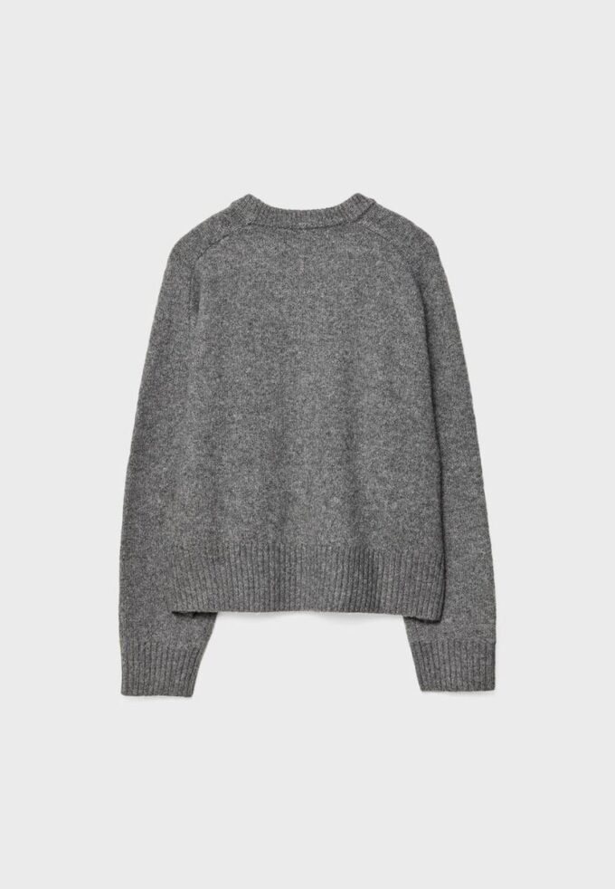 Basic měkký pletený svetr