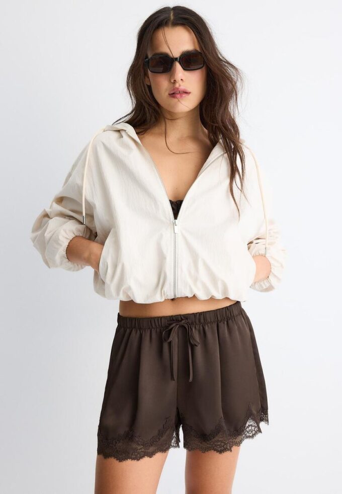 Basic nylonová bunda s kapucí