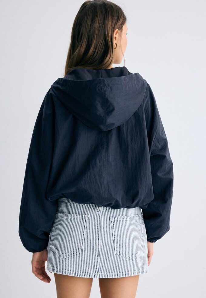 Basic nylonová bunda s kapucí