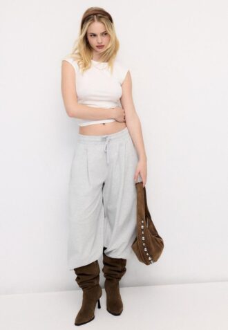 Basic přiléhavé tričko se řasením