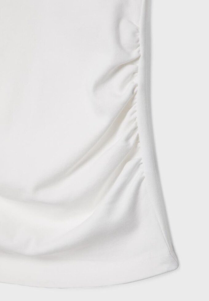 Basic přiléhavé tričko se řasením