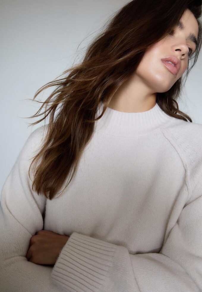 Basic pletený svetr