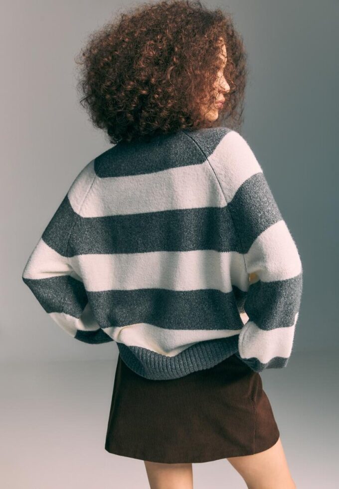 Basic pletený svetr