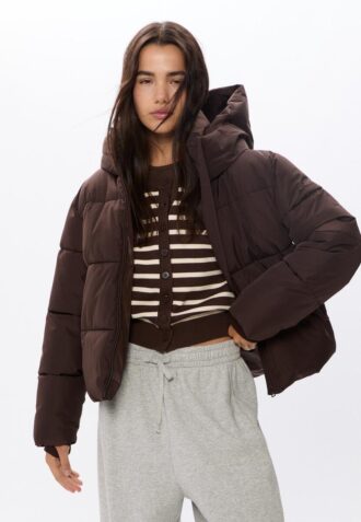 Basic péřová bunda s kapucí