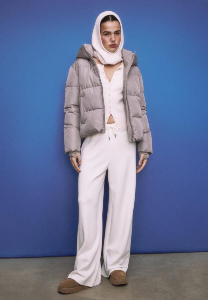 Basic péřová bunda s kapucí