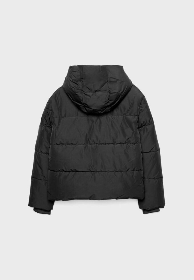 Basic péřová bunda s kapucí