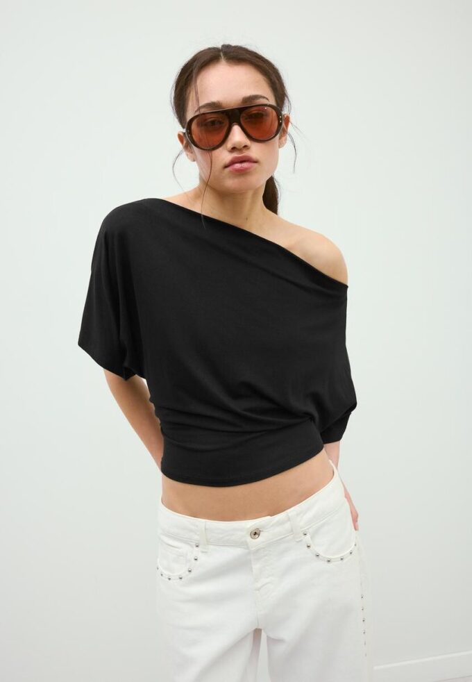 Basic tričko s netopýřími rukávy