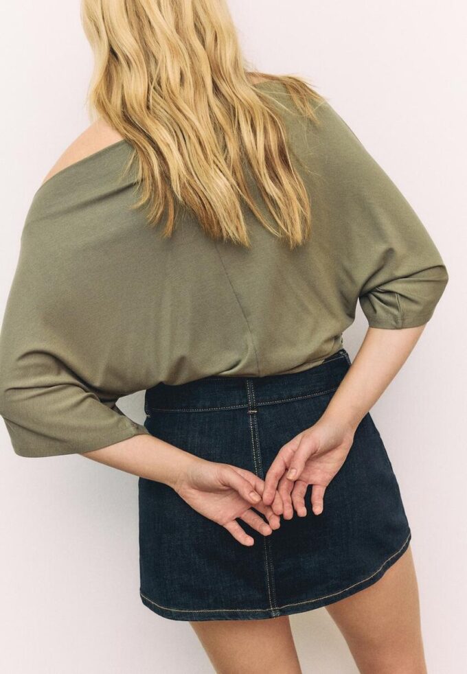 Basic tričko s netopýřími rukávy Basic tričko s netopýřími rukávy