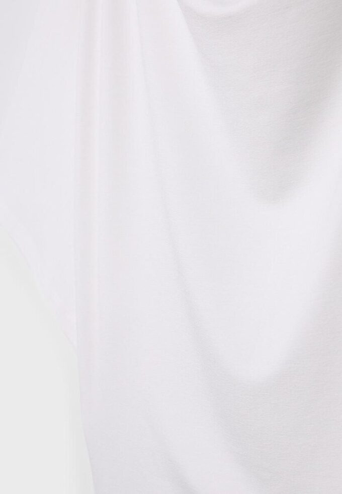 Basic tričko s netopýřími rukávy