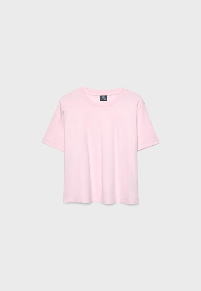 Basic tričko s regular střihem a silnější látkou