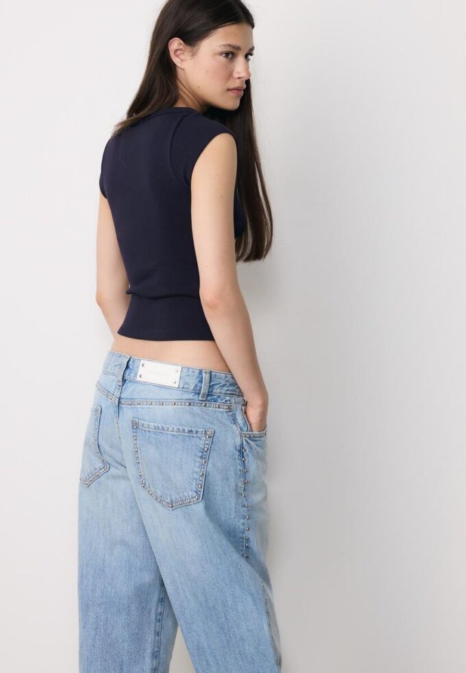 Basic tričko s výstřihem do lodičky