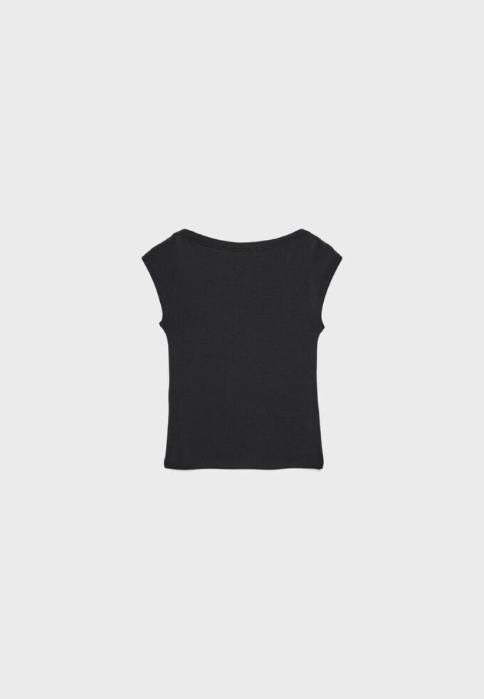 Basic tričko s výstřihem do lodičky