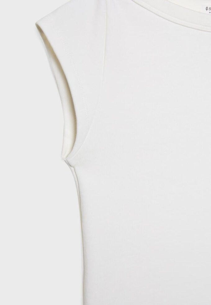 Basic tričko s výstřihem do lodičky