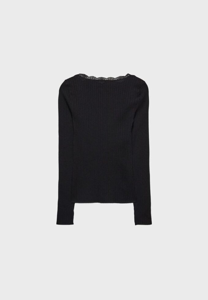 Bezšvový krajkový top