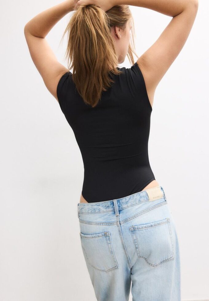 Bodý se záhyby Bodý se záhyby