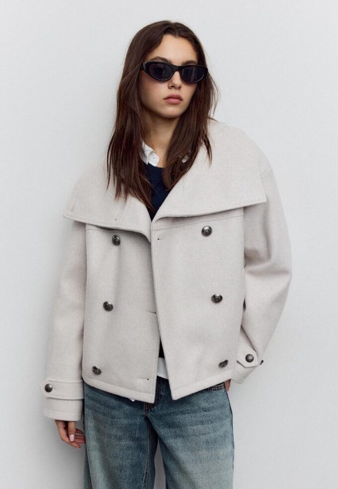 Bunda Jemné na dotek s překříženým výstřihem a vysokým límcem