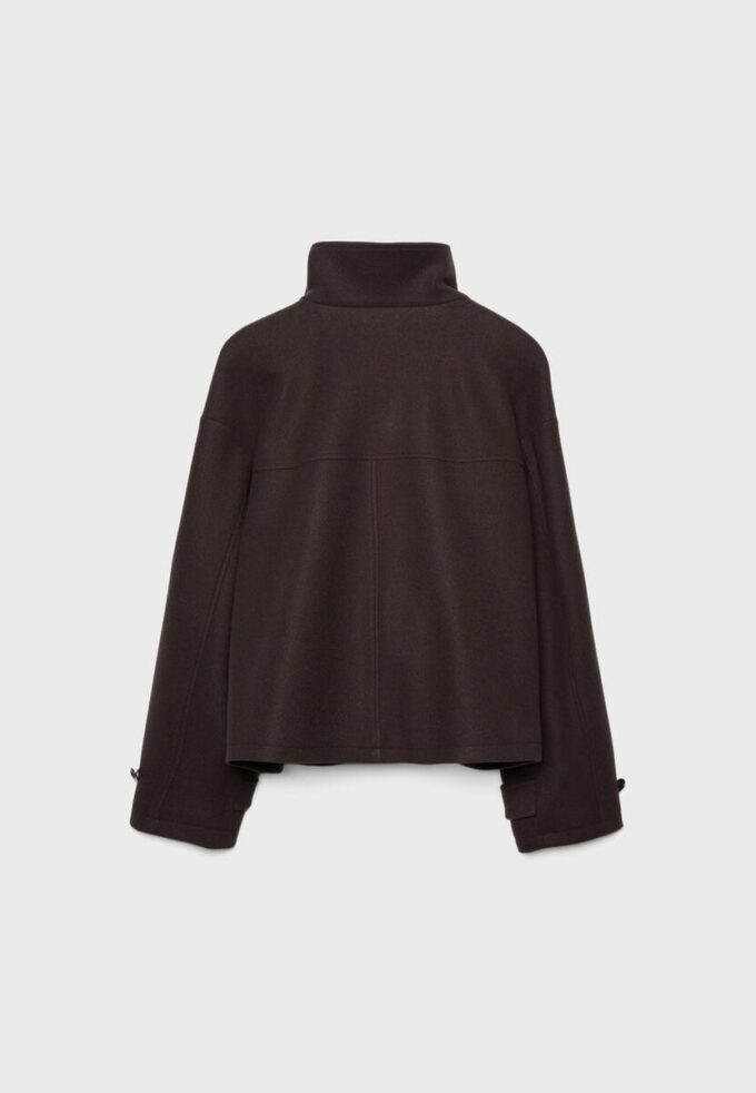 Bunda Jemné na dotek s překříženým výstřihem a vysokým límcem