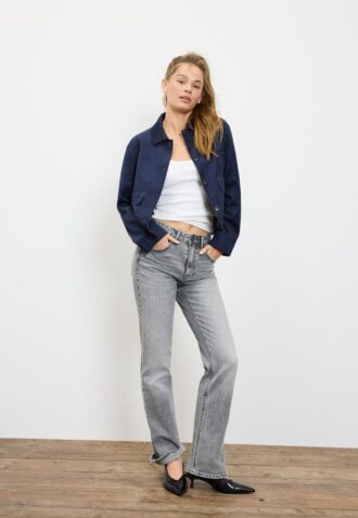 Bunda z umělé semiše s kapsami