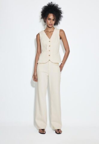 D92 Rovné džíny se širokými nohavicemi