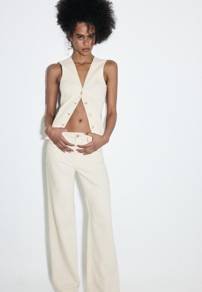 D92 Rovné džíny se širokými nohavicemi