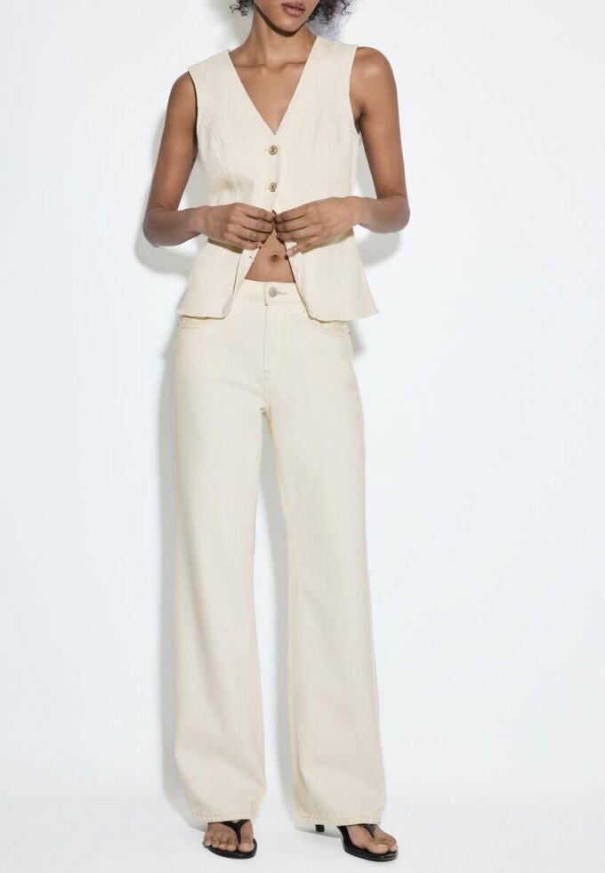 D92 Rovné džíny se širokými nohavicemi